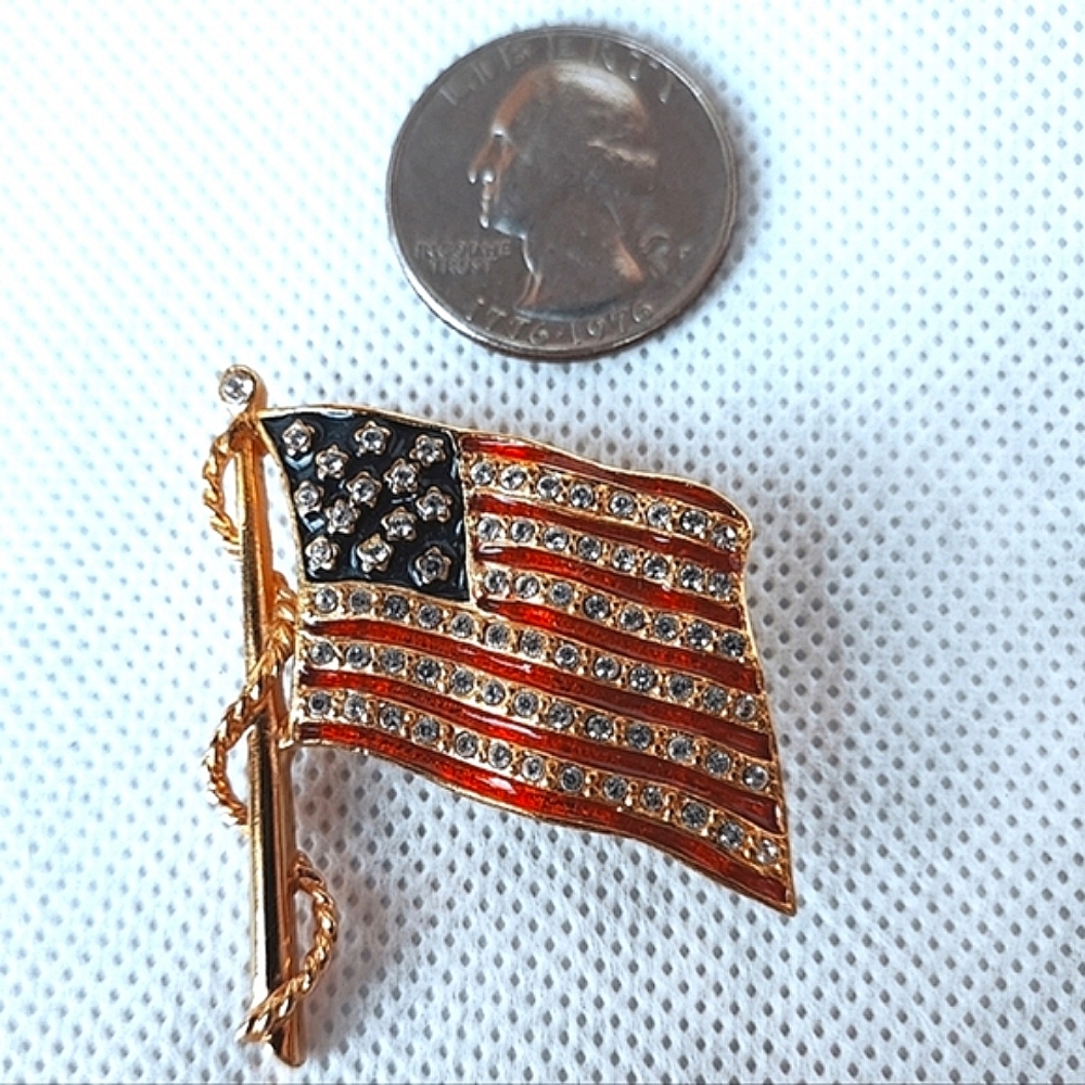 JBK Camrose & Kross Jackie Kennedy Flag Gold Tone Brooch Election Day Jewelry
